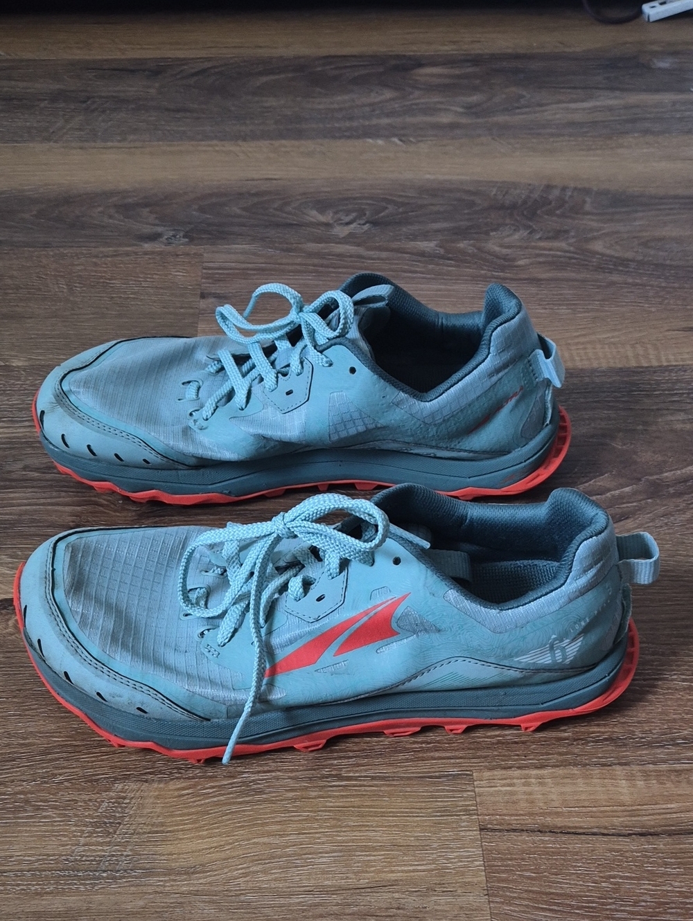 Altra Lone Peak 6 Trail Running Shoes MaxTrac Blue Coral Women's 10 B